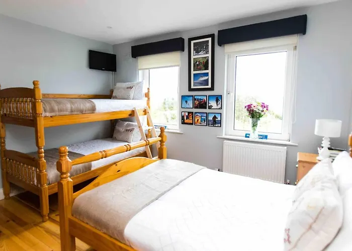 The Mountain 招待所